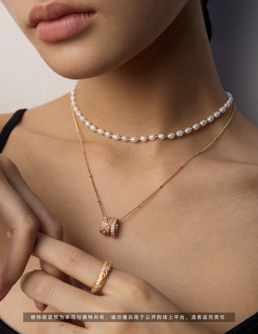 Retro design zircon pendant necklace