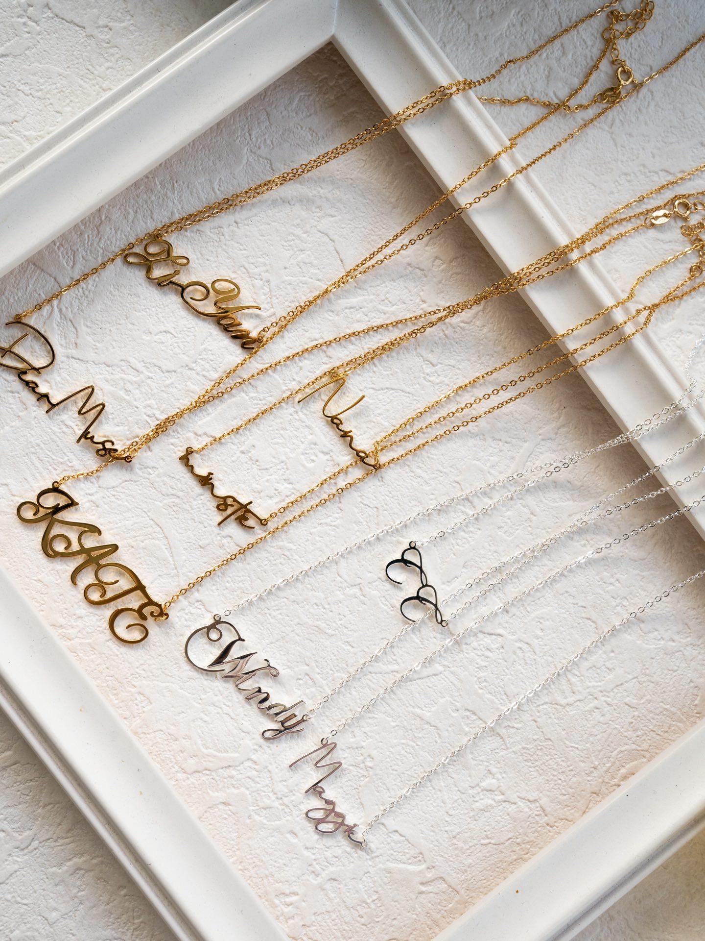 Customized necklace with letters