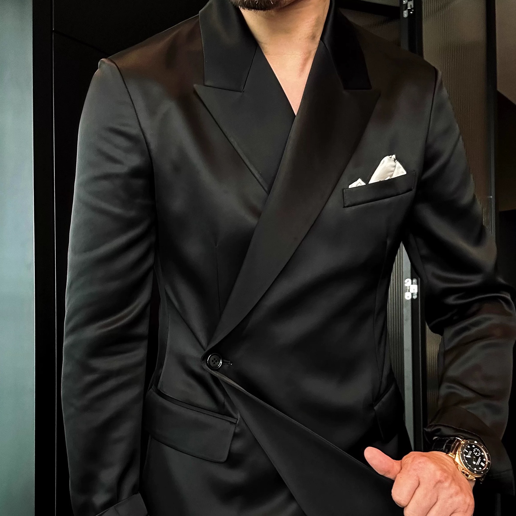 🔥50% off-Double-breasted single-button lapel fashion suit (top + pants)