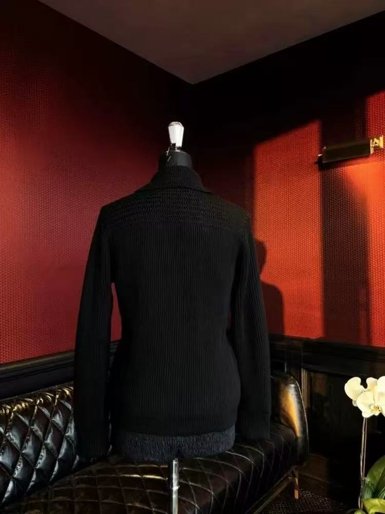 🔥Black Friday 50% off-V-neck button-down knit sweater cardigan