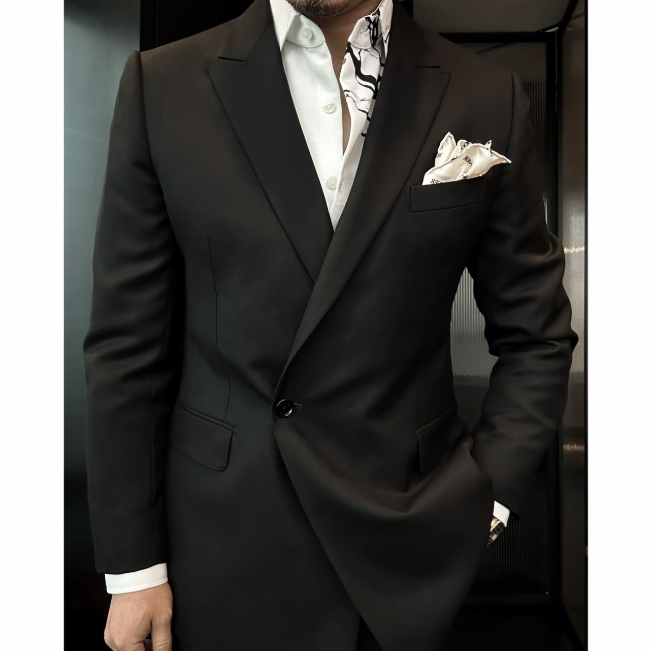 🔥50% off -Single-Button Peak Lapel Suit (Jacket + Trousers)