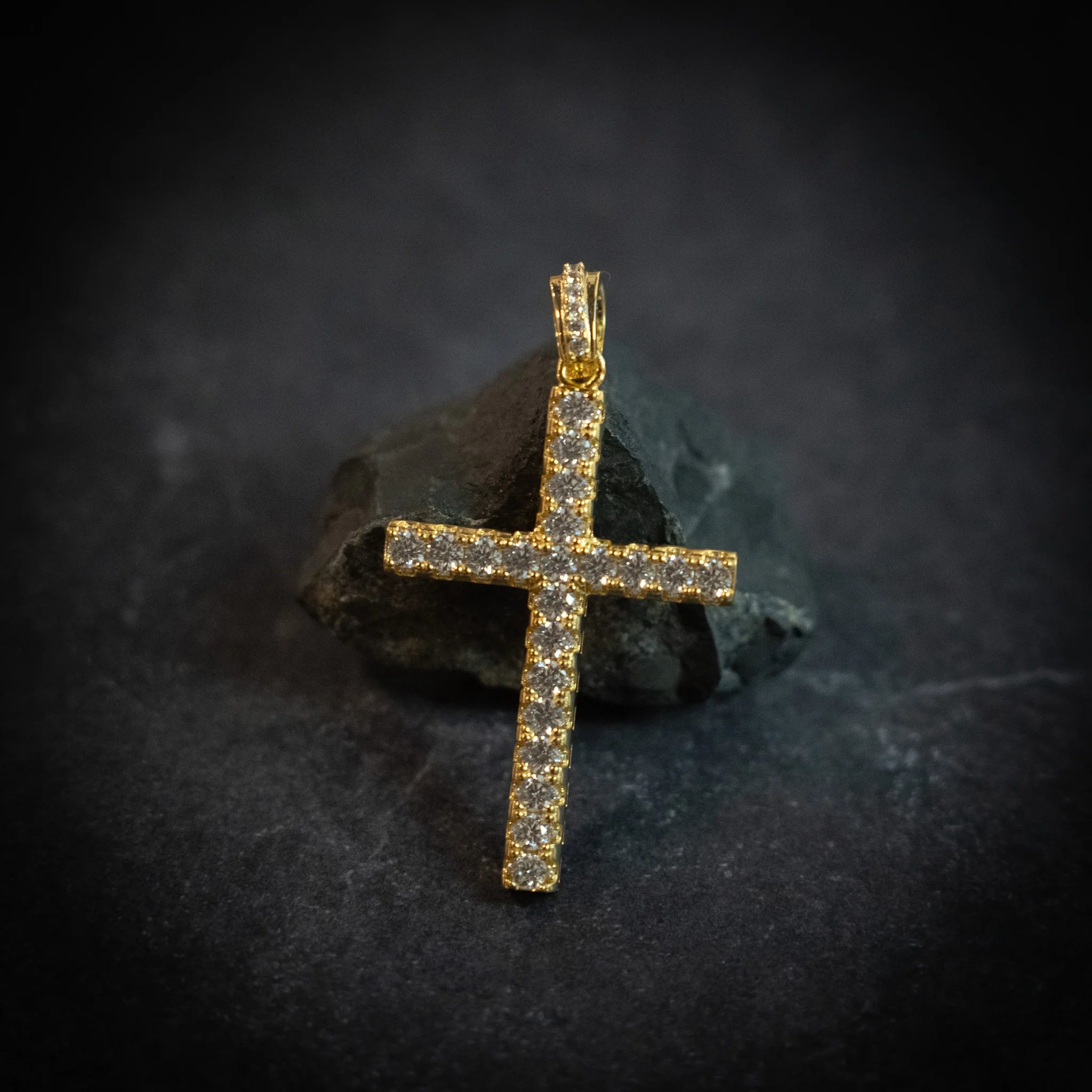 Classic Diamond Cross-unboundedy