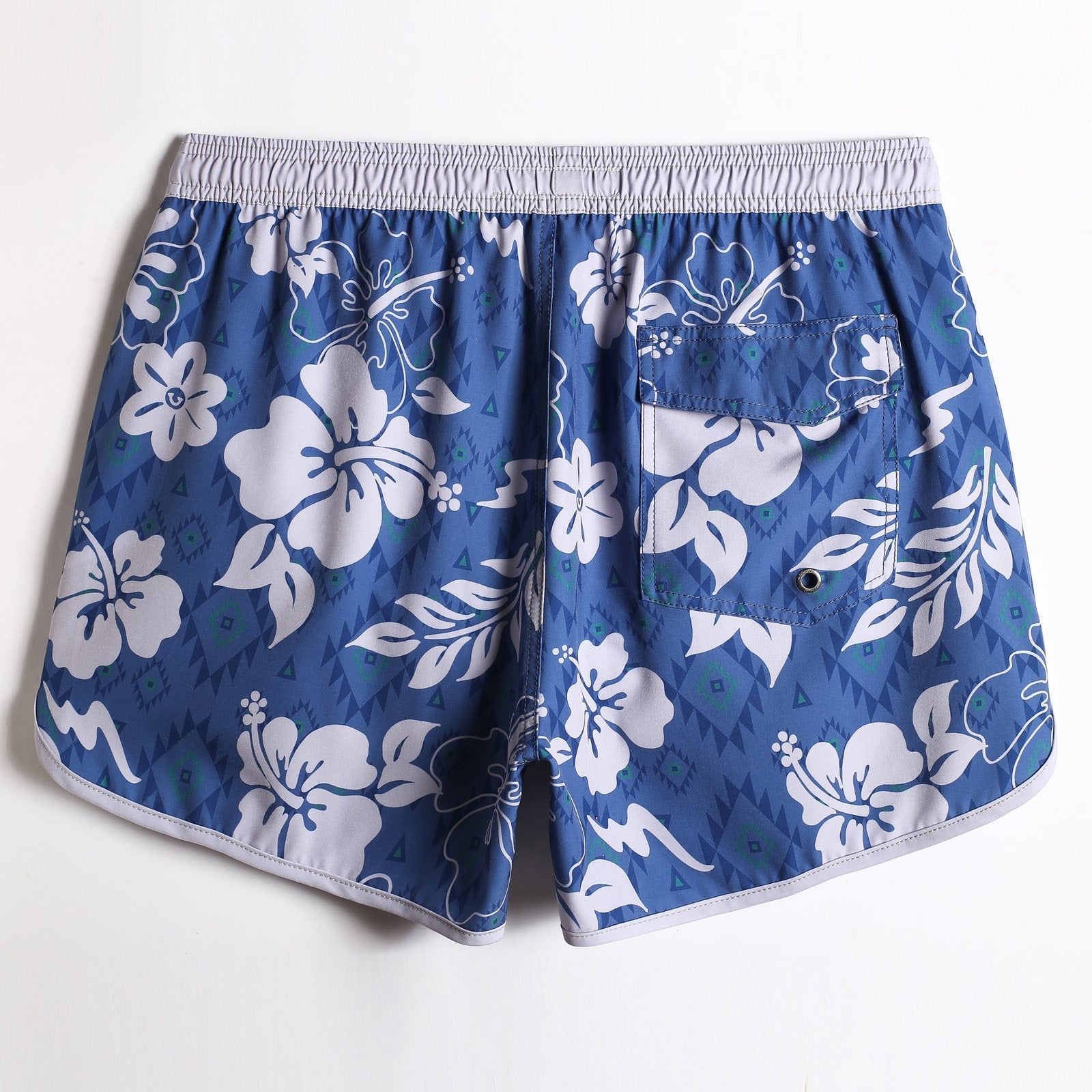 4.5 Inch Inseam Vintage Stretch Icy Floral Swim Trunks-unboundedy