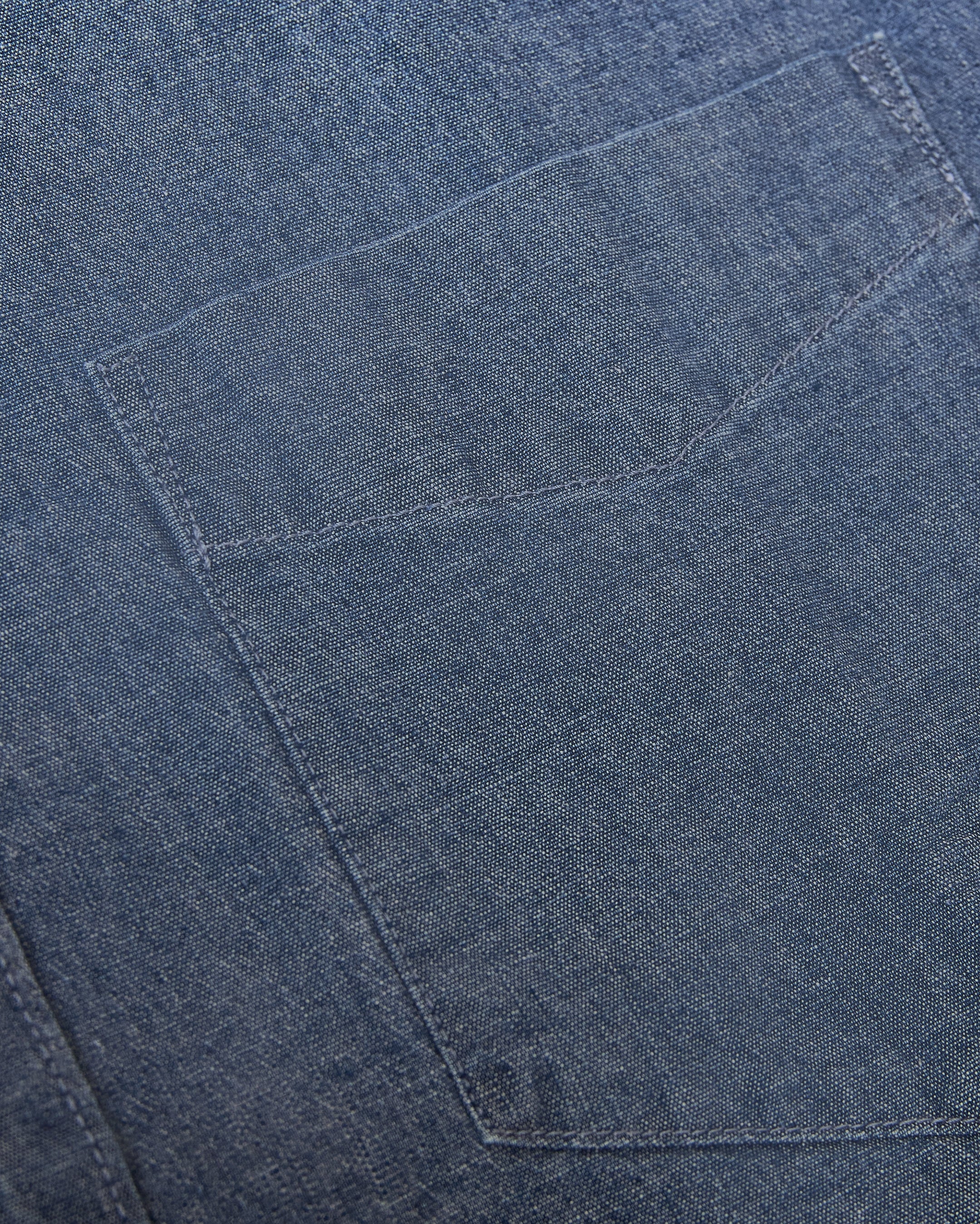 Light Indigo Wash Short Sleeve Stretch Chambray Shirt-VibeCloset