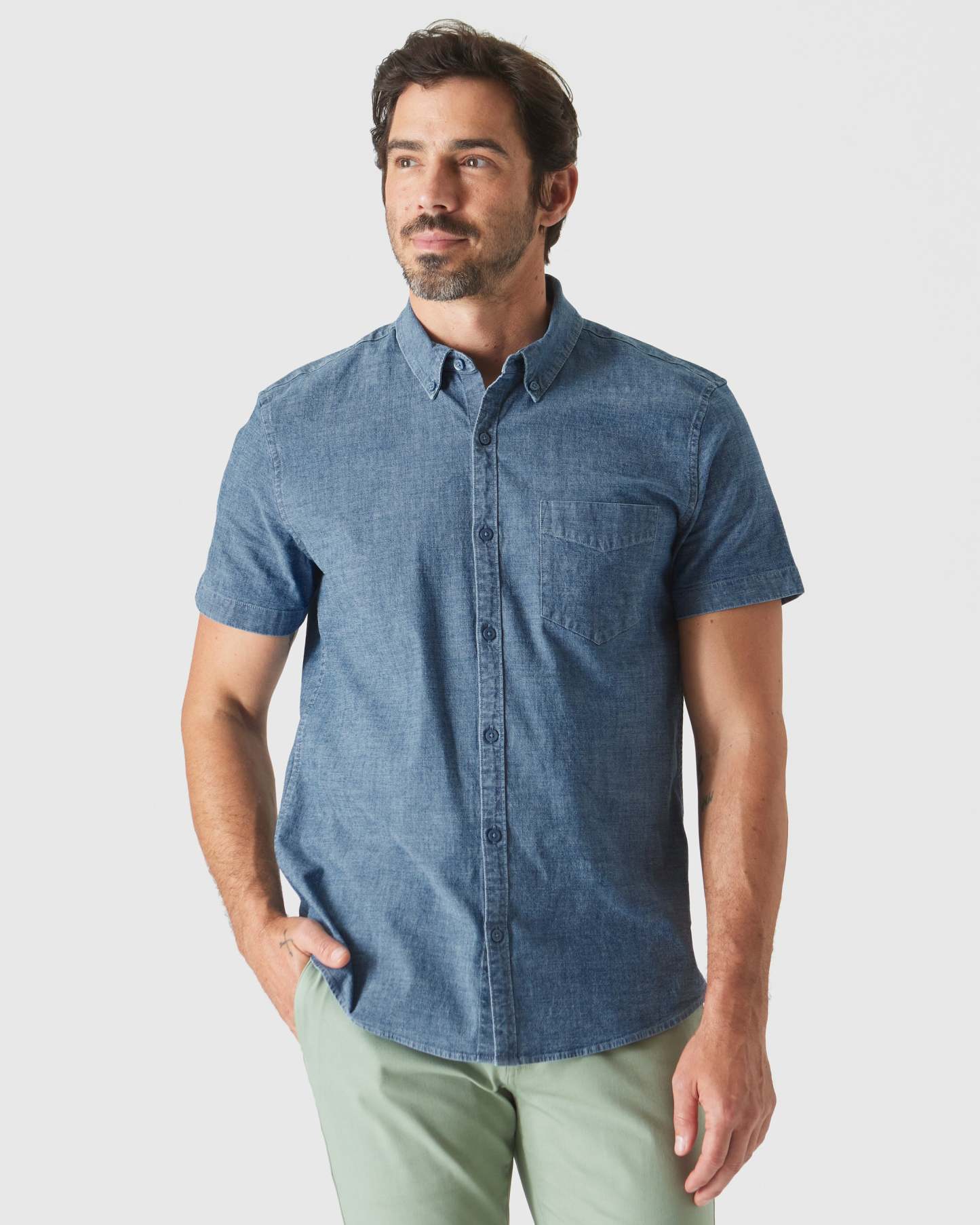 Light Indigo Wash Short Sleeve Stretch Chambray Shirt-VibeCloset