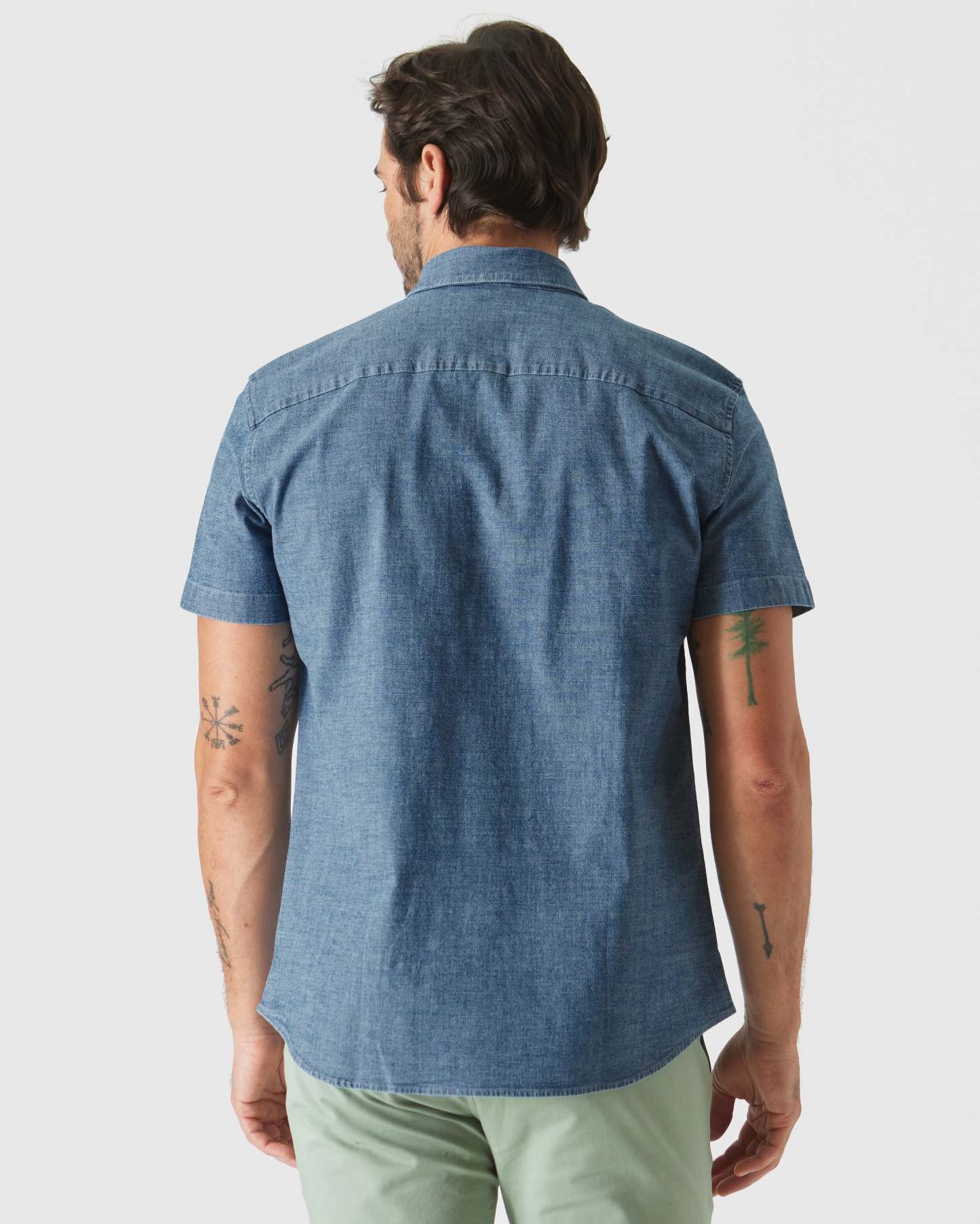 Light Indigo Wash Short Sleeve Stretch Chambray Shirt-VibeCloset