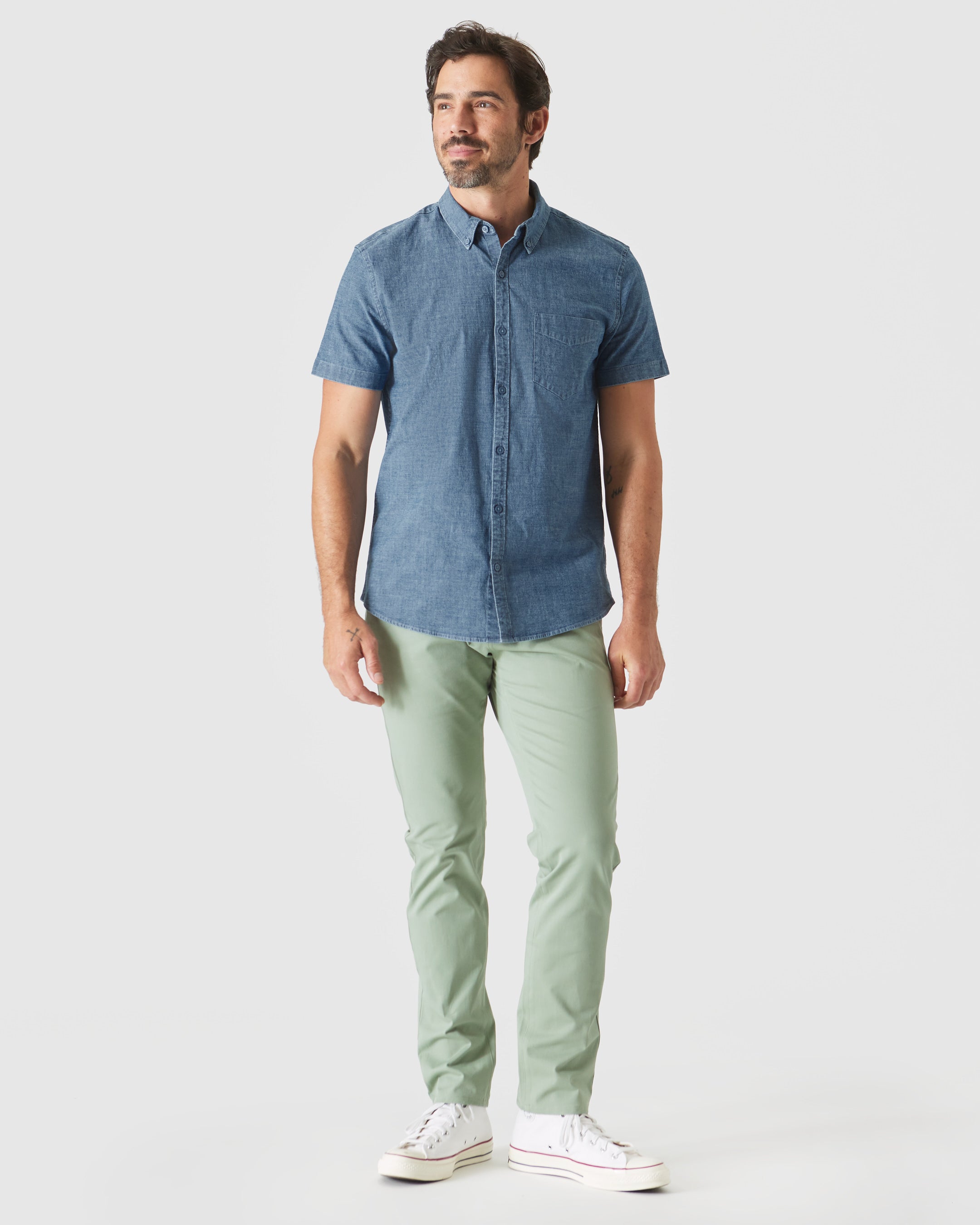 Light Indigo Wash Short Sleeve Stretch Chambray Shirt-VibeCloset