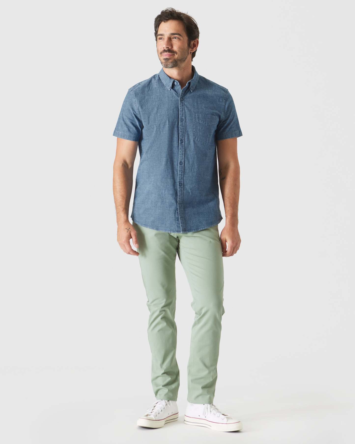 Light Indigo Wash Short Sleeve Stretch Chambray Shirt-VibeCloset