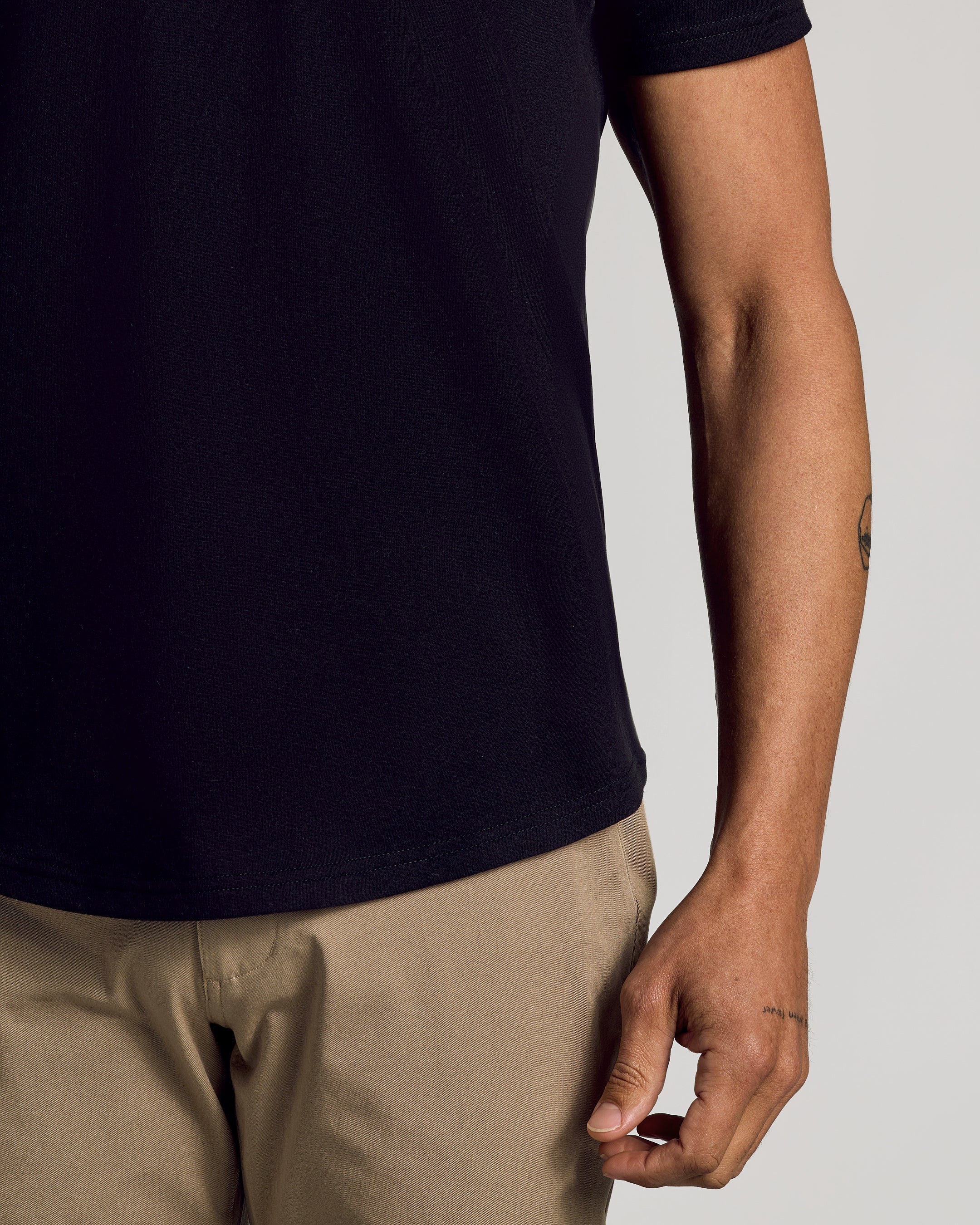 All Black Short Sleeve Curved Hem Crew 6-Pack-VibeCloset