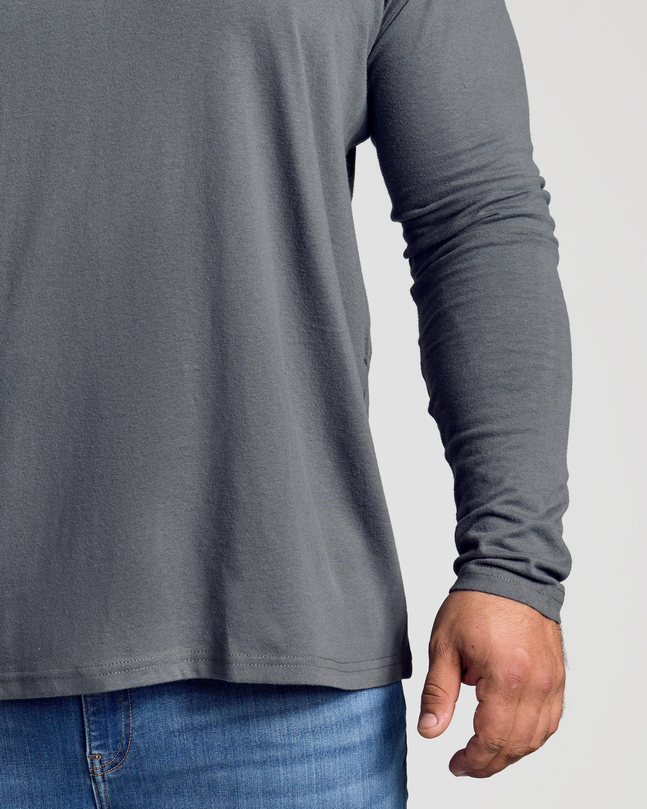 Carbon Long Sleeve Crew Neck Tee-VibeCloset
