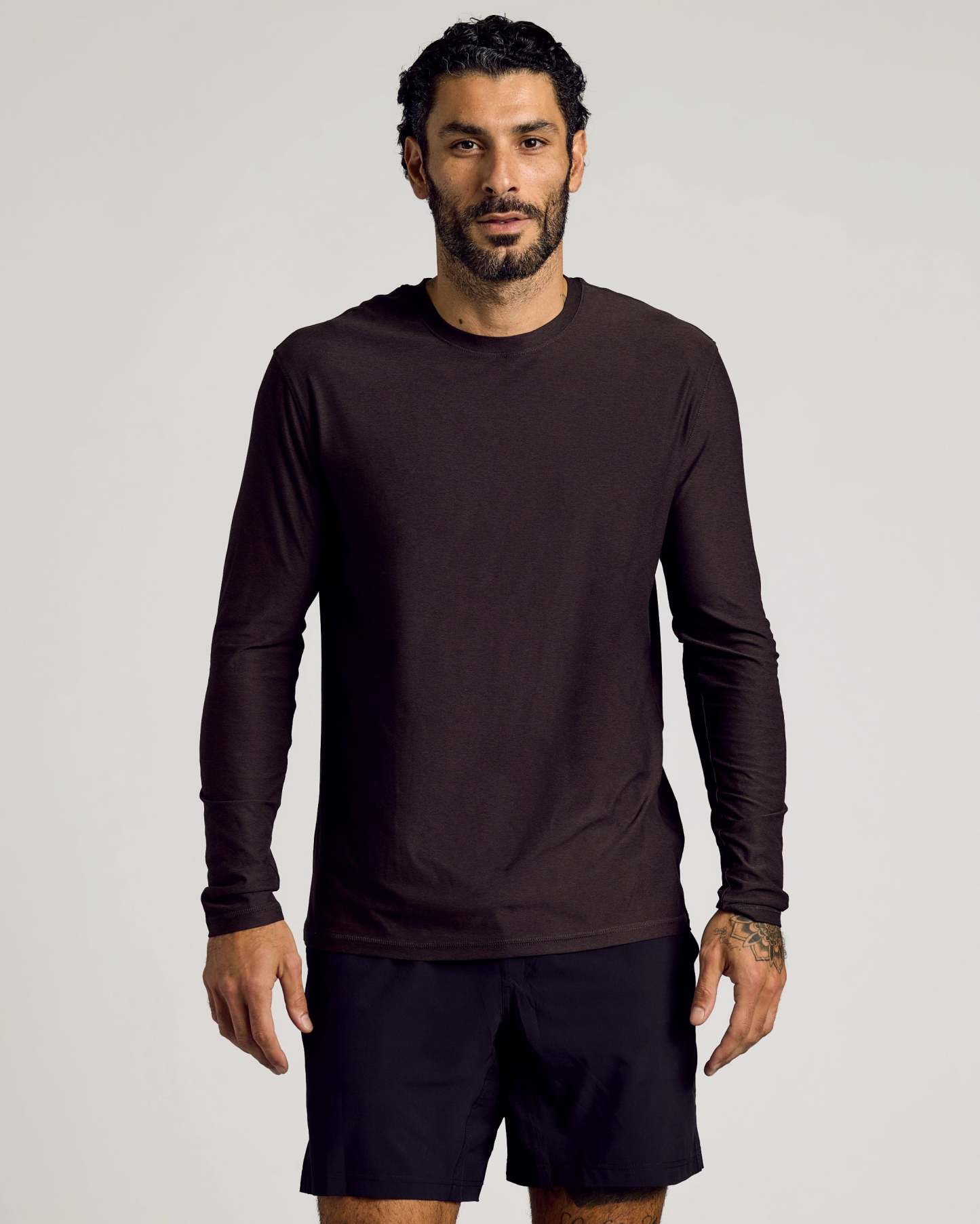 Dark Heather Cocoa Active Long Sleeve Crew T-Shirt-VibeCloset