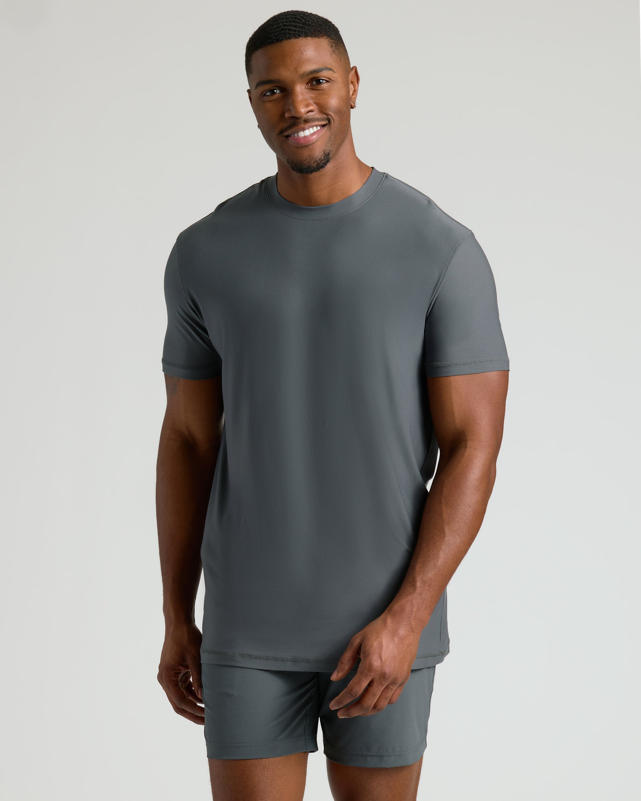 Carbon Tall Active Crew Neck 2.0-VibeCloset