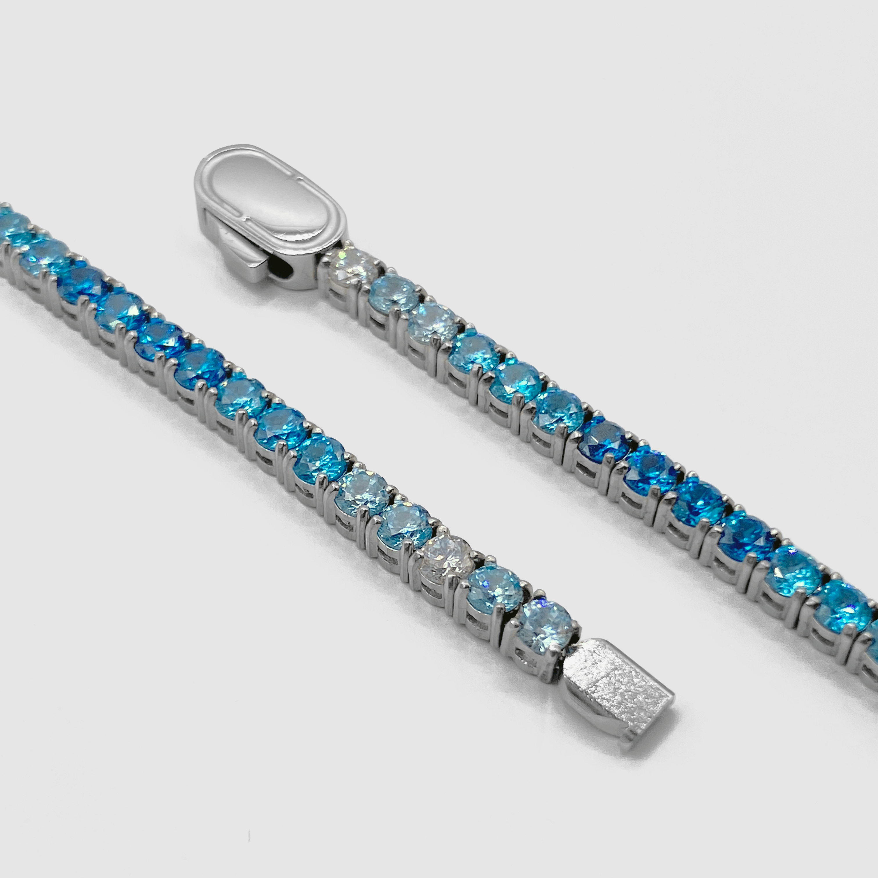 Blue Tennis Chain (Silver) 3mm-unboundedy
