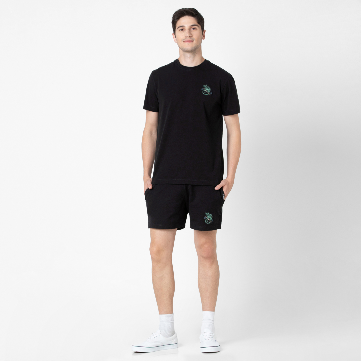 Embroidered Lounge Short-unboundedy