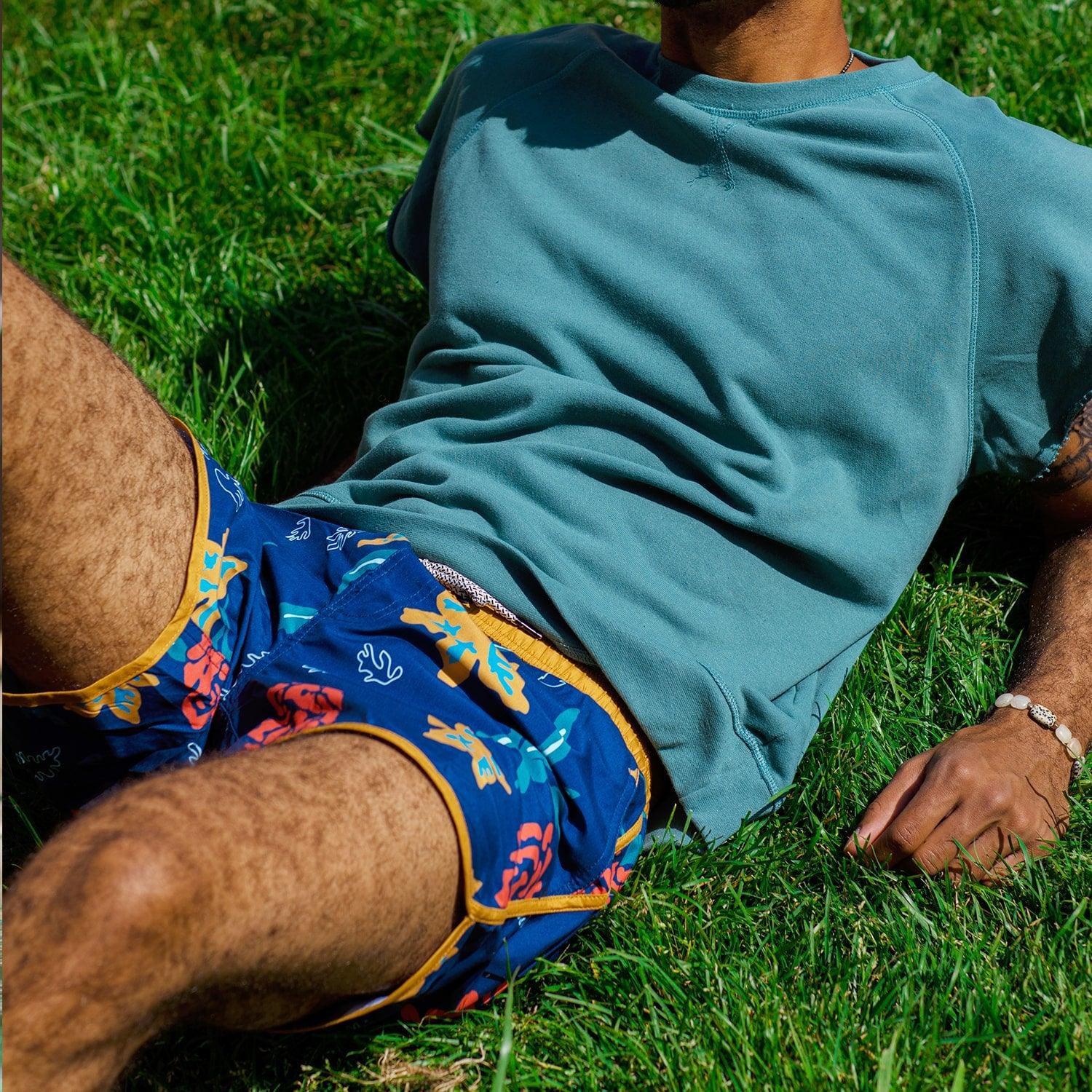 4.5 Inch Inseam Vintage Flower Print Swim Trunks-unboundedy