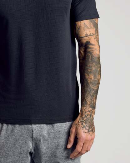 Black Active Mesh Crew-VibeCloset