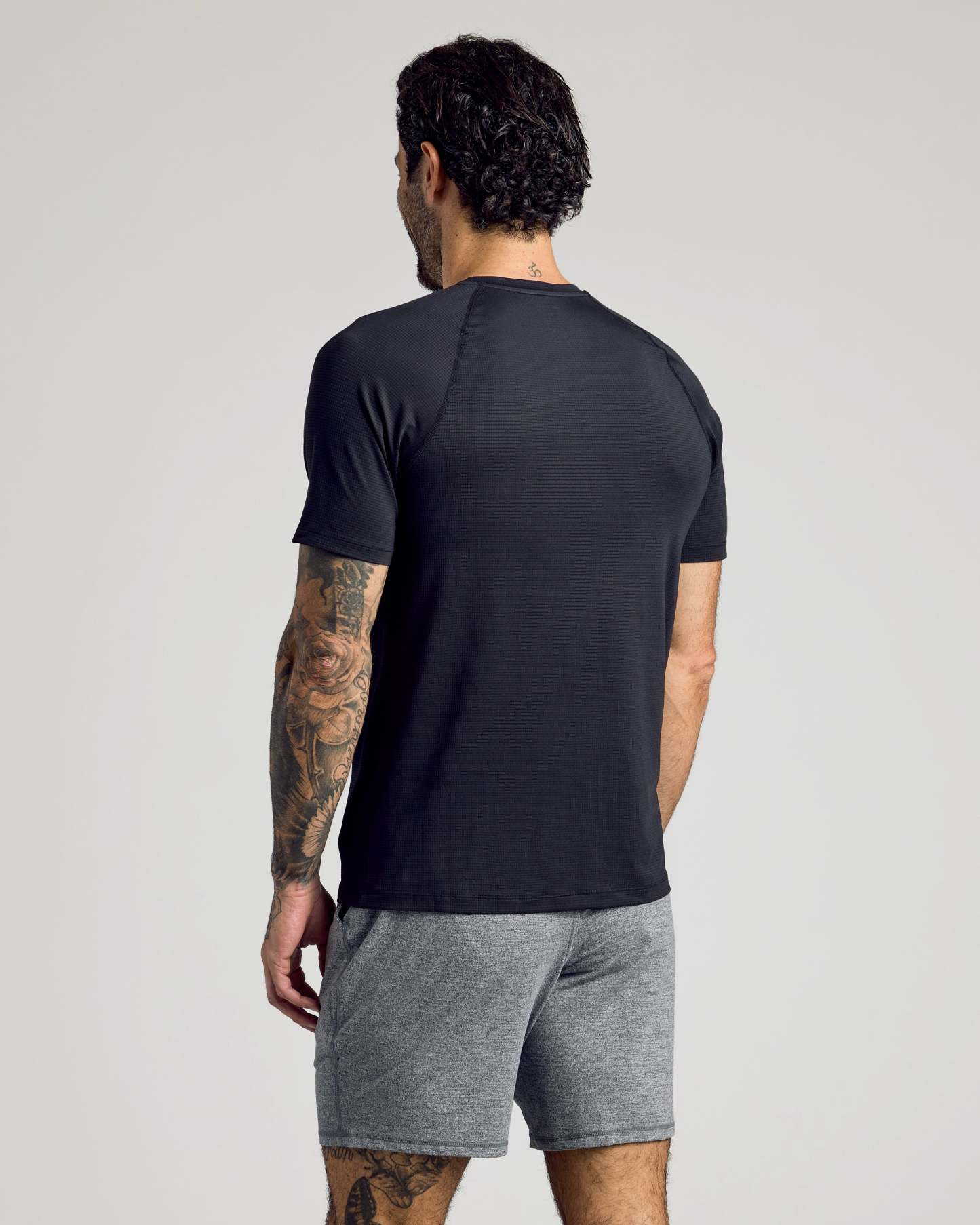 Black Active Mesh Crew-VibeCloset
