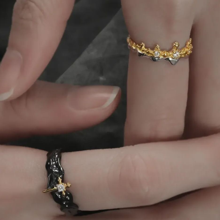Princess Knight Couple Rings Black and White Couple Rings - Adjustable rings with openings