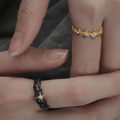 Princess Knight Couple Rings Black and White Couple Rings - Adjustable rings with openings