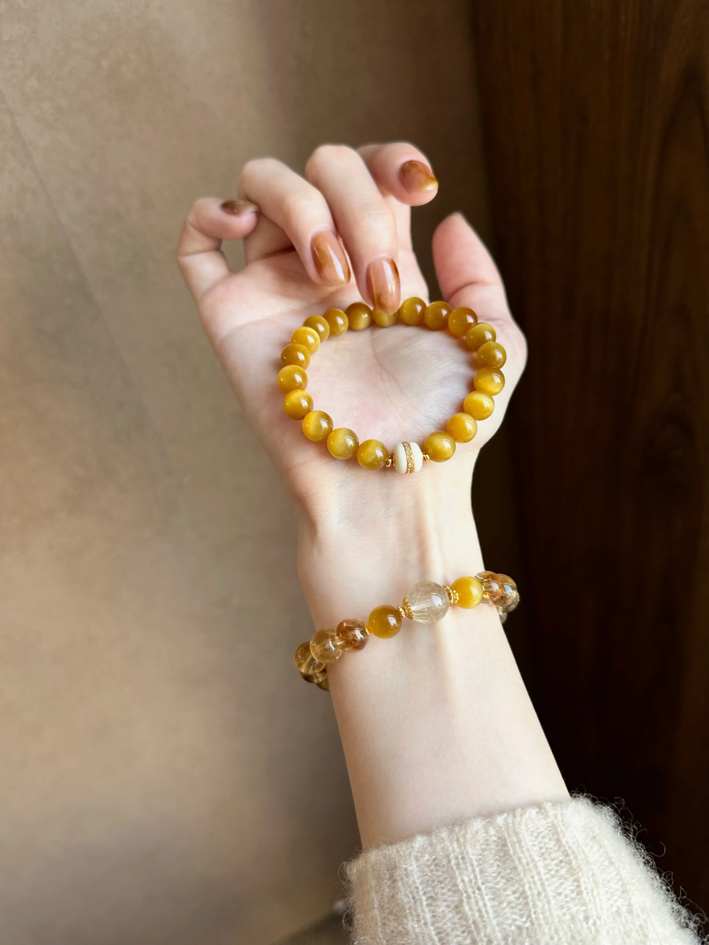 New Chinese style yellow tower crystal and golden rutilated crystal bracelet · Daily wealth bracelet · Floating light and charm