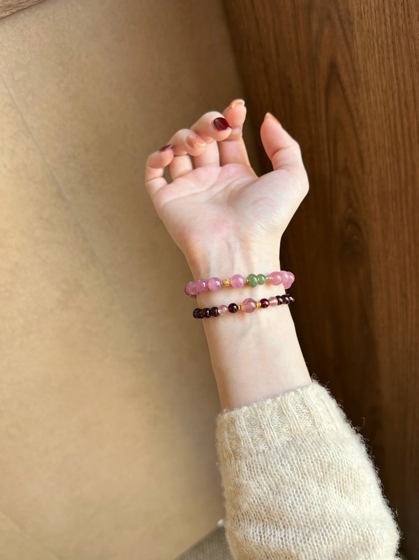 New Chinese style purple tooth black bracelet · strawberry crystal national style lucky bead bracelet