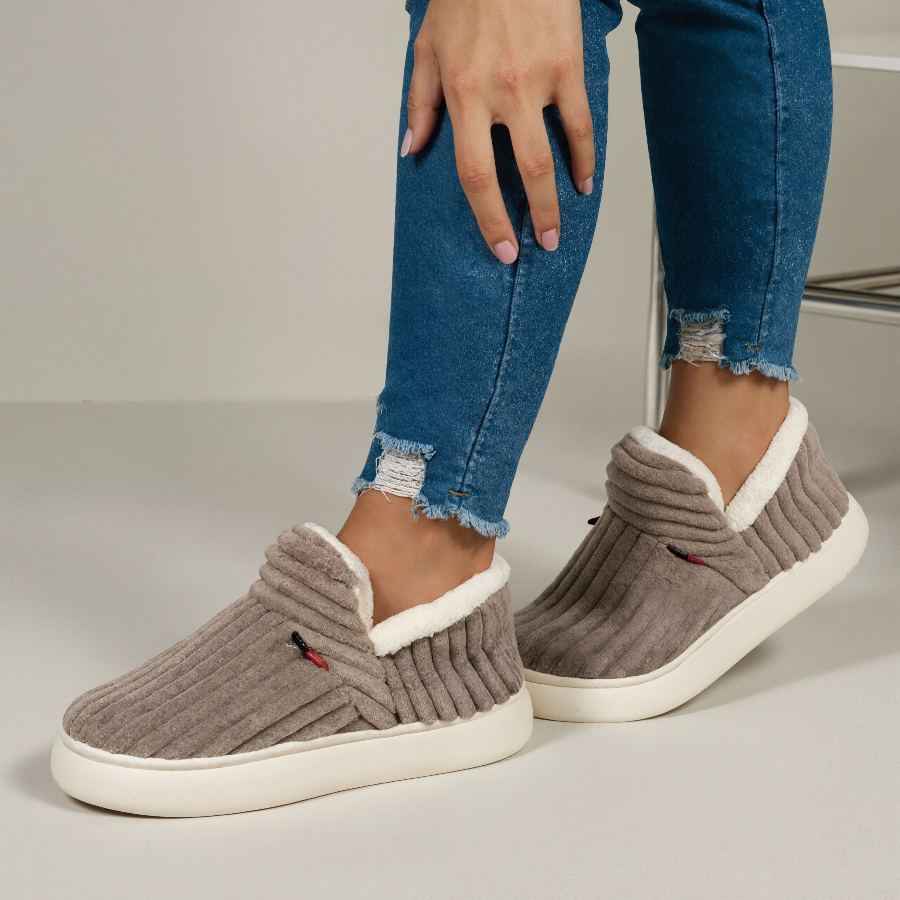 Ribbed Home Slippers With Non Slip Base