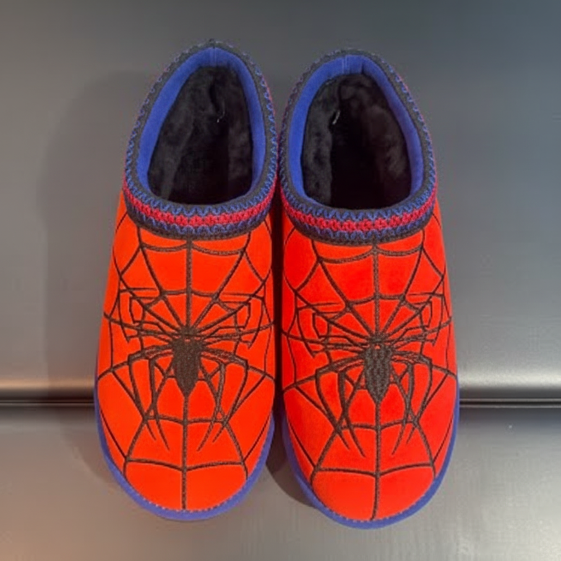 Spider Web Pattern Slippers for Men