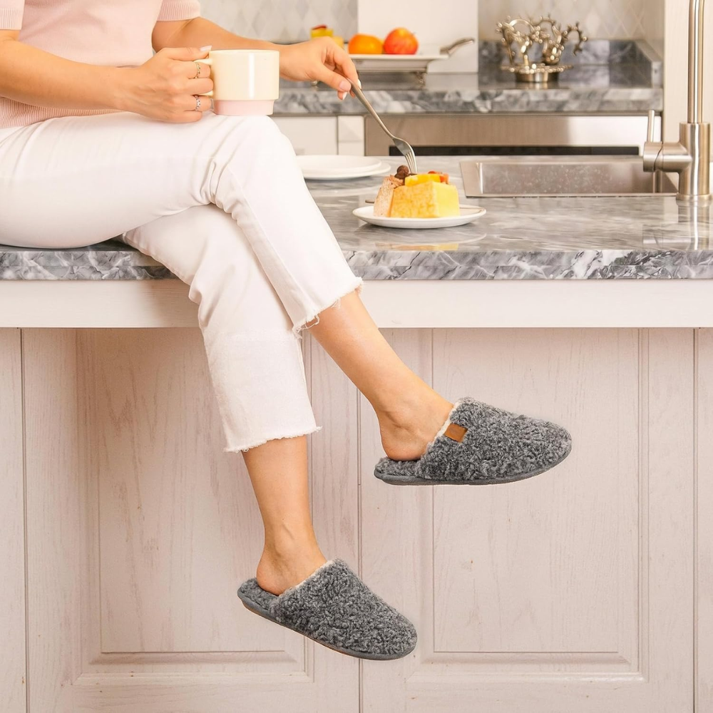 Cozy Fuzzy Lightweight Slippers For Women