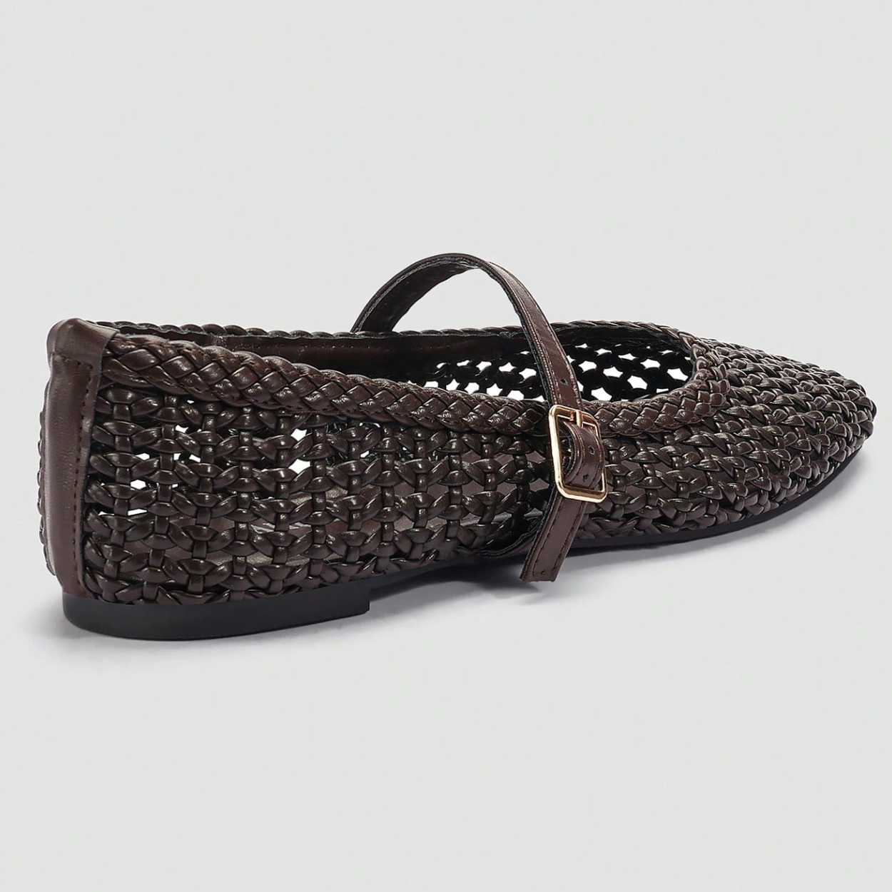 Woven Strap Buckle Casual Flat Shoes For Women in Brown - Interior View