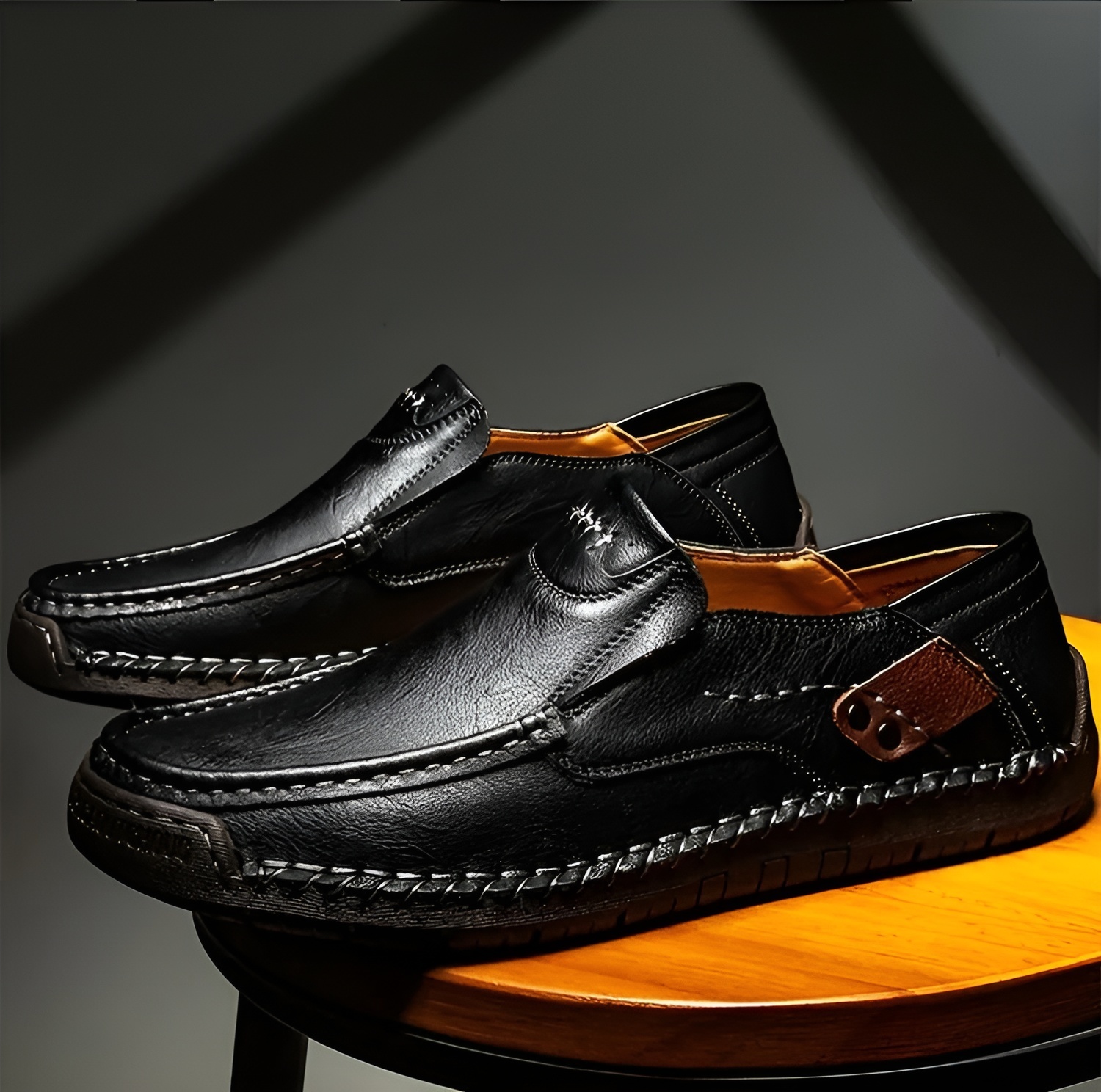 Men's Classic Leather Cushioned Shoes - Non-Slip Comfort in Brown - Top View