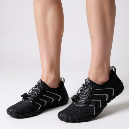 Lightweight Quick Dry Aqua Footwear For Outdoor Adventures