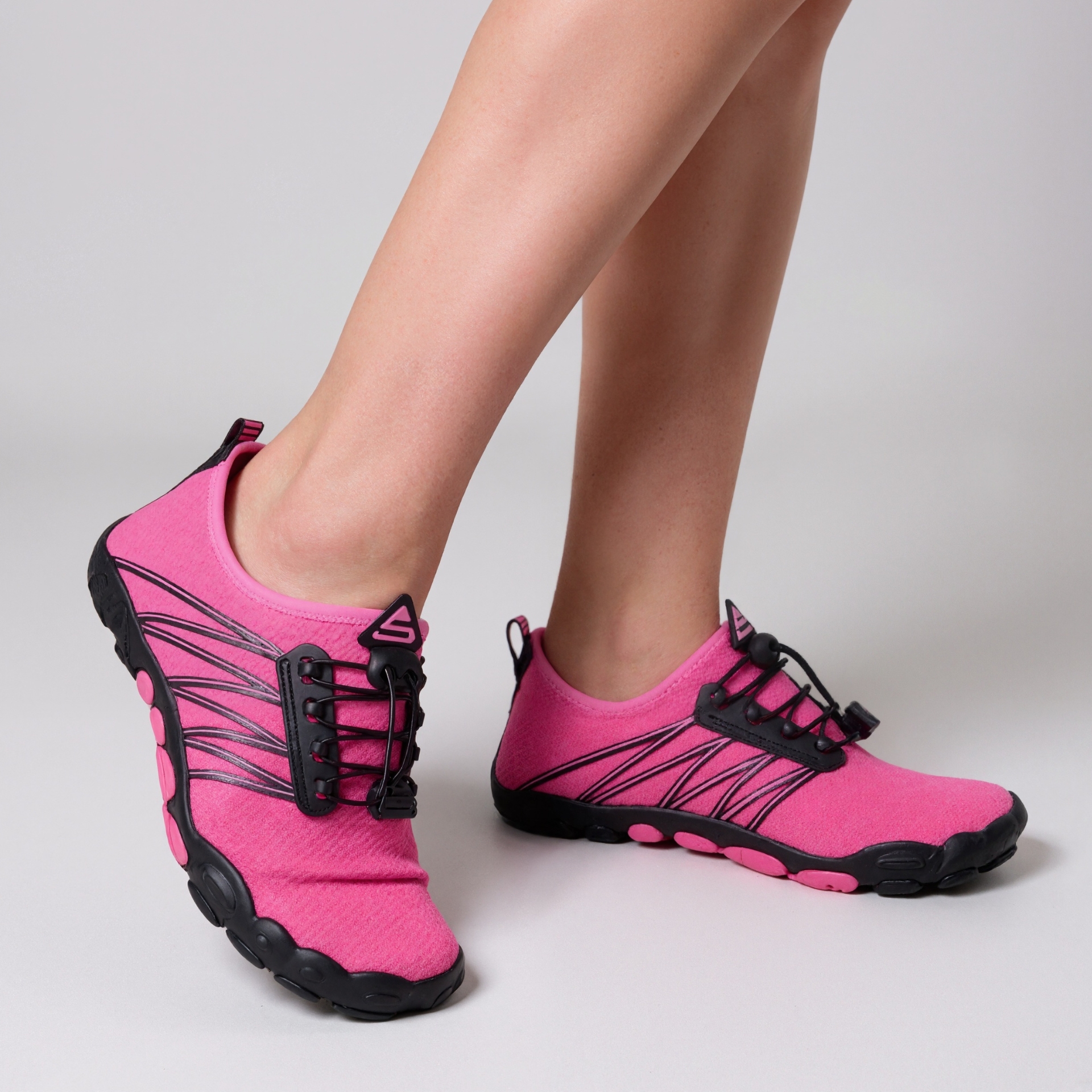 Lightweight Quick Dry Aqua Footwear For Outdoor Adventures