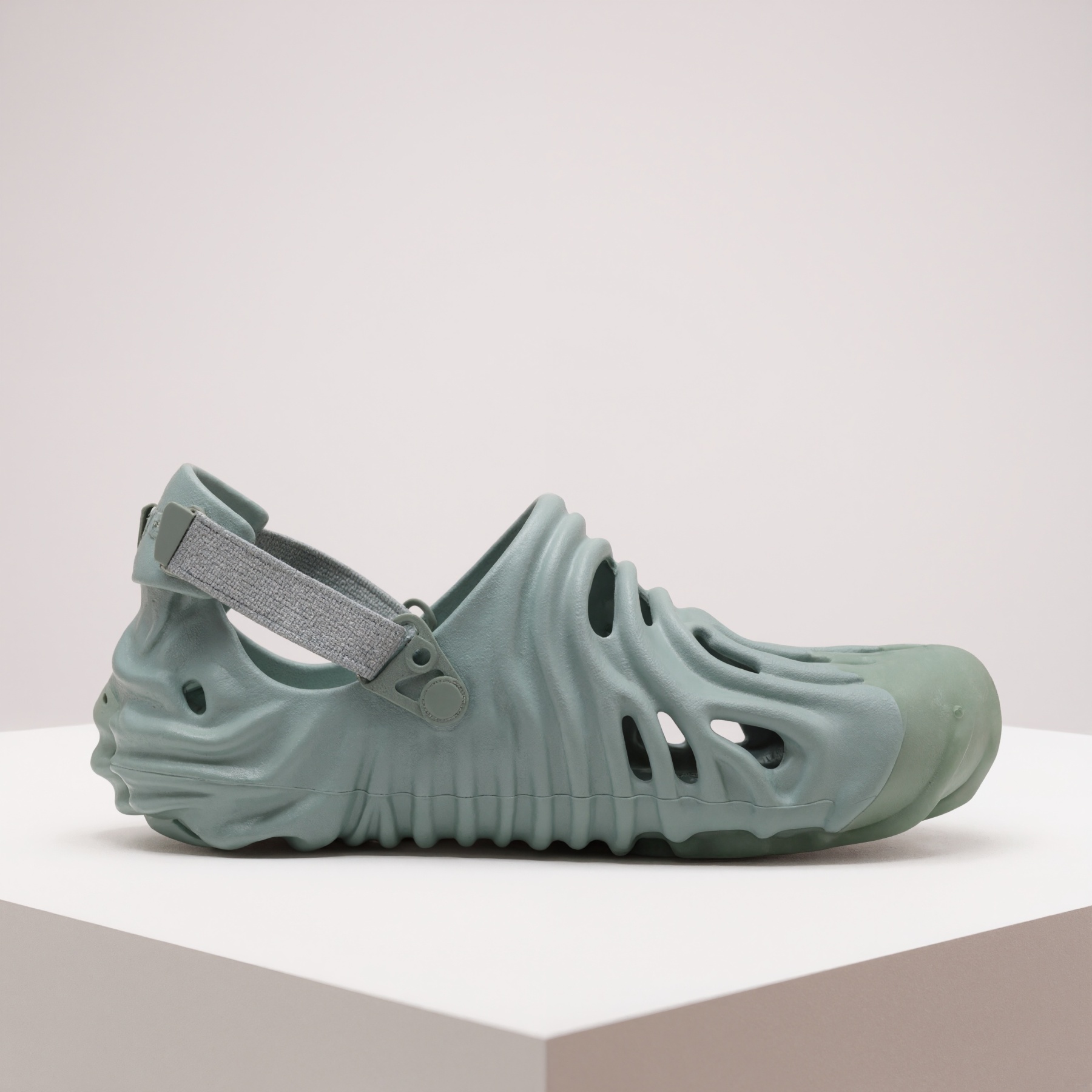 Lightweight Slip On Textured Clogs