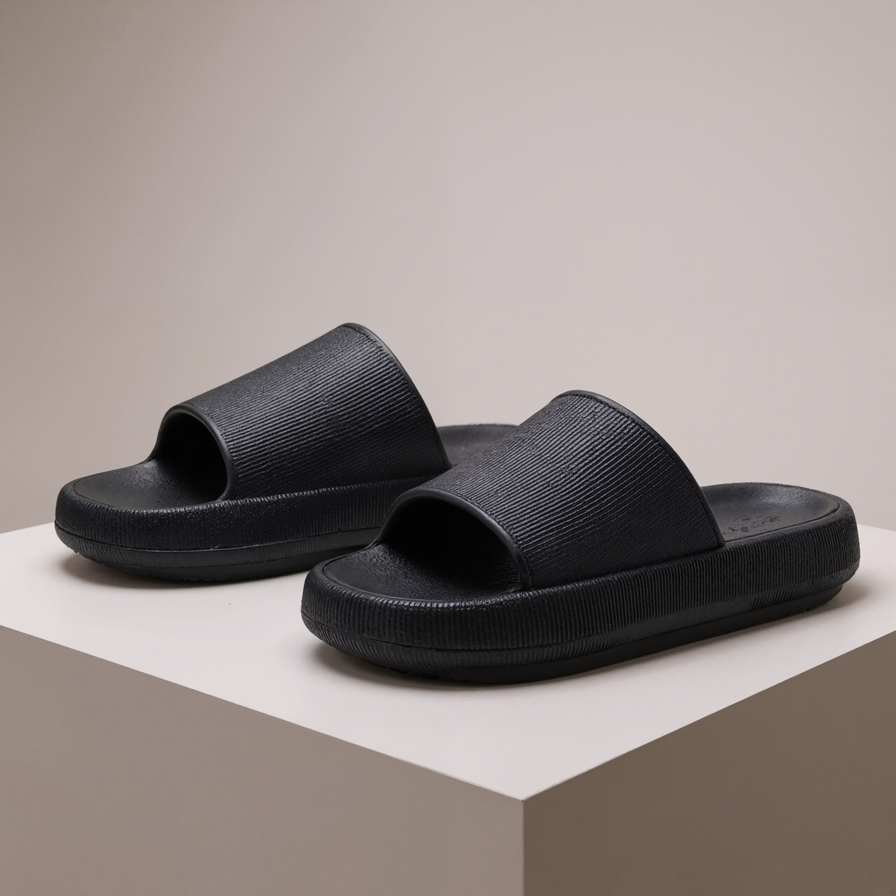 Thick Cushion Pillow Style House Slippers