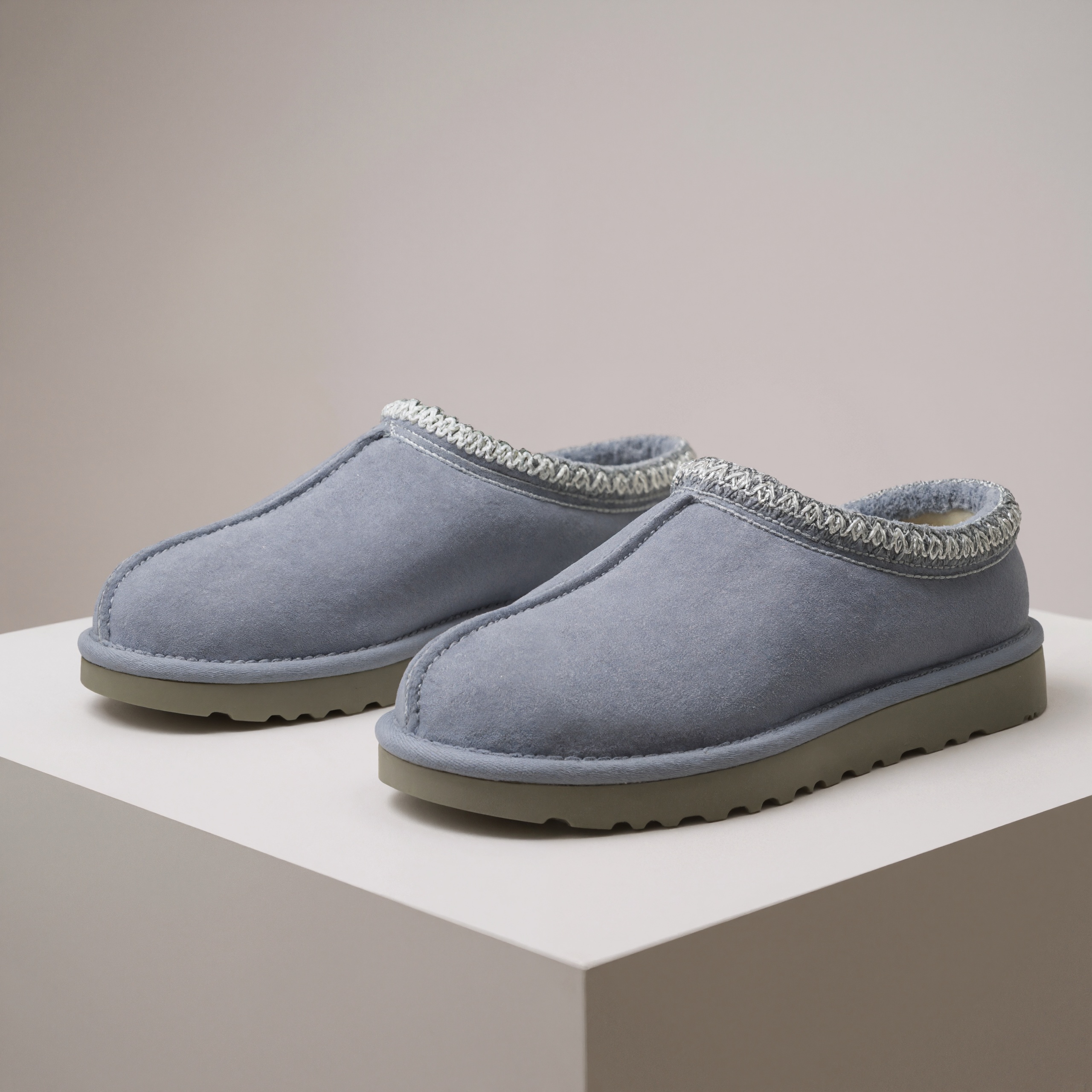 Tasman Style Slip On Slippers With Soft LiningTasman Style Slip On Slippers With Soft Lining - Image 3