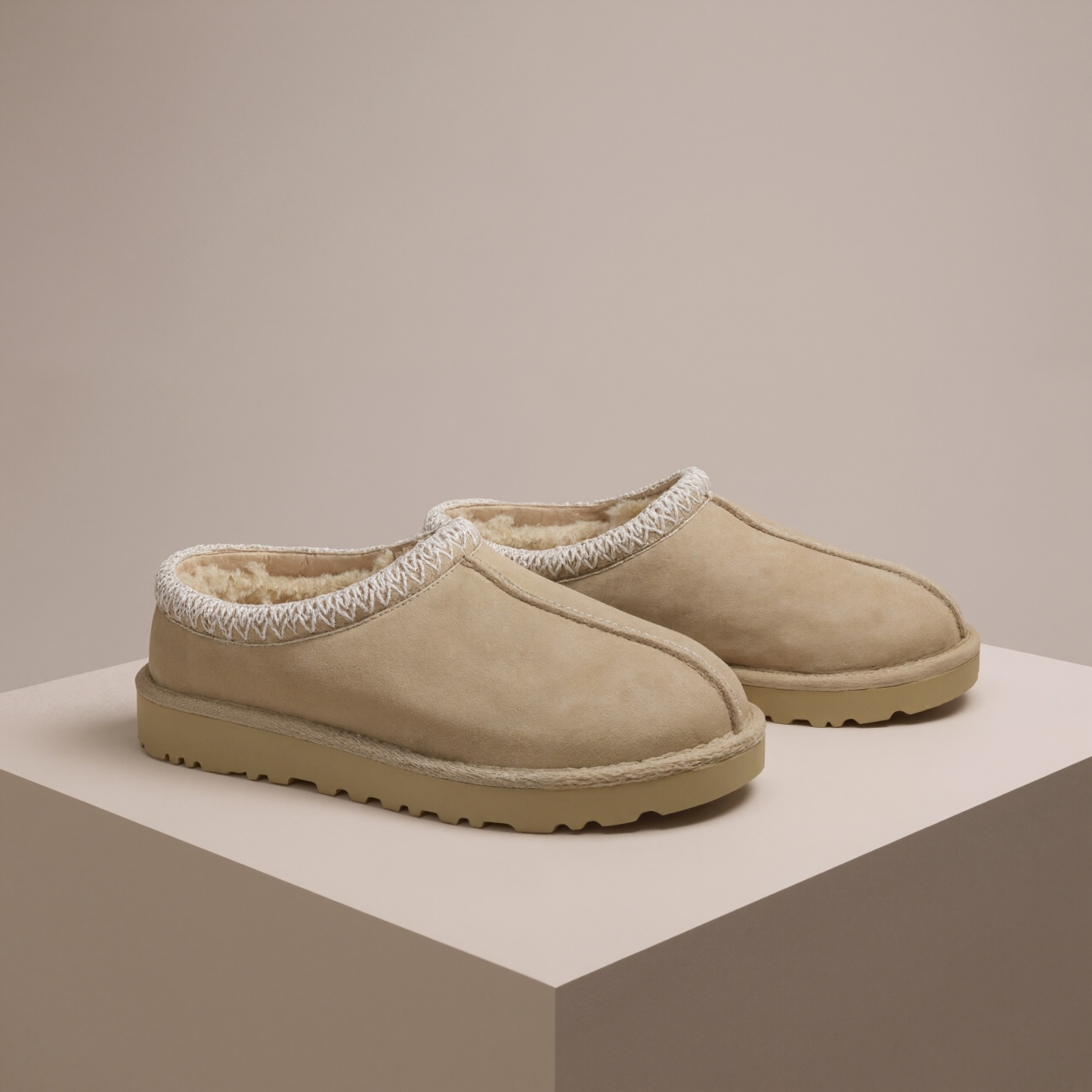 Tasman Style Slip On Home Slippers