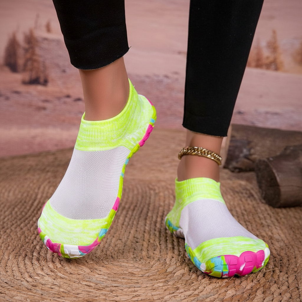 Non Slip Quick Dry Barefoot Aqua Shoes For Women in Orange - Interior View