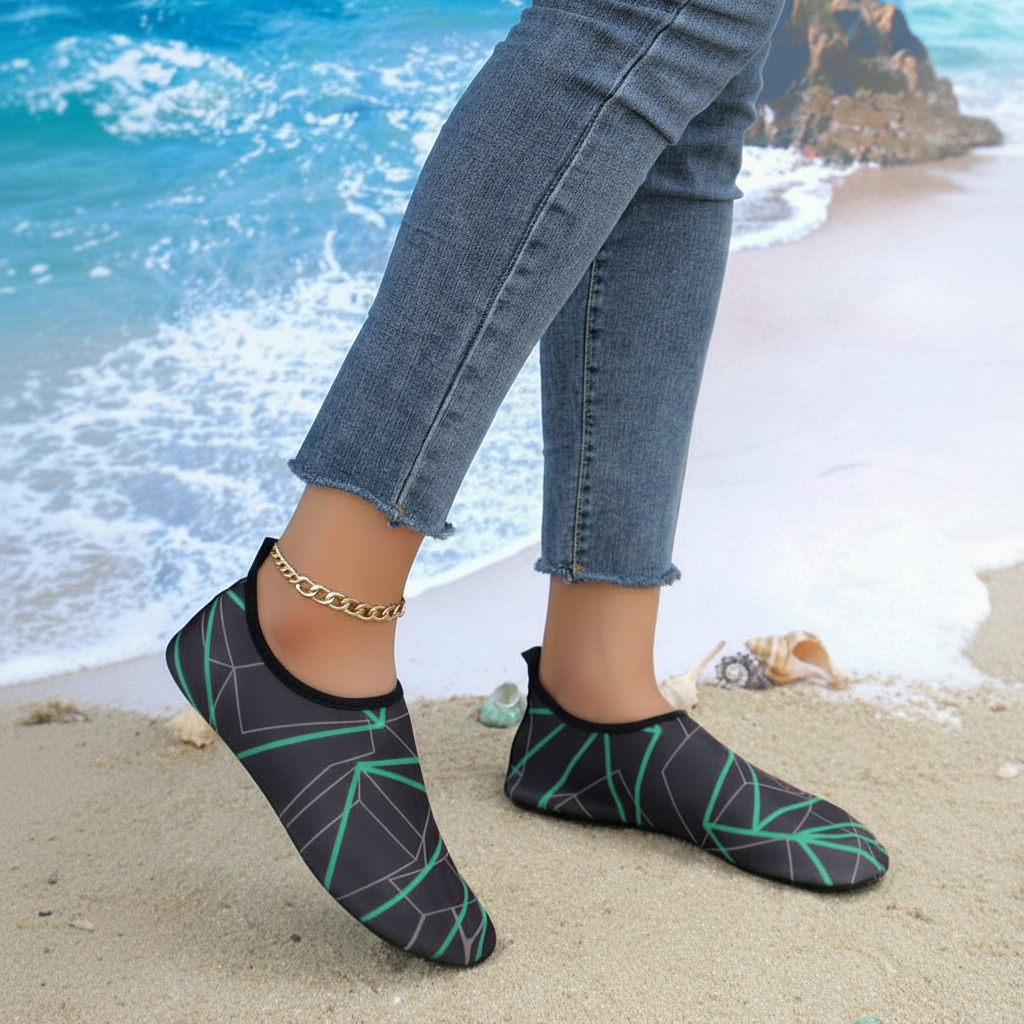 Quick Dry Water Shoes With Adjustable Strap For Outdoor Use in Black - Side View