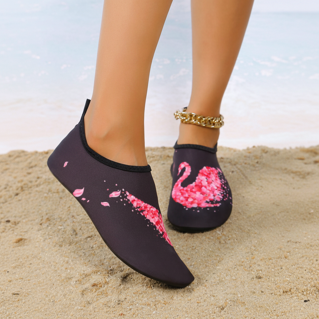 Quick Dry Water Shoes With Adjustable Strap For Outdoor Use in Black - Toe Detail