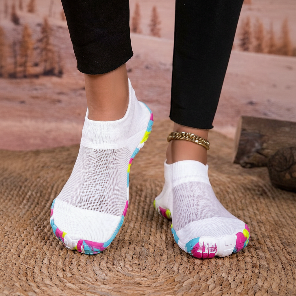 Non Slip Quick Dry Barefoot Aqua Shoes For Women in Dark Pink - Bottom View