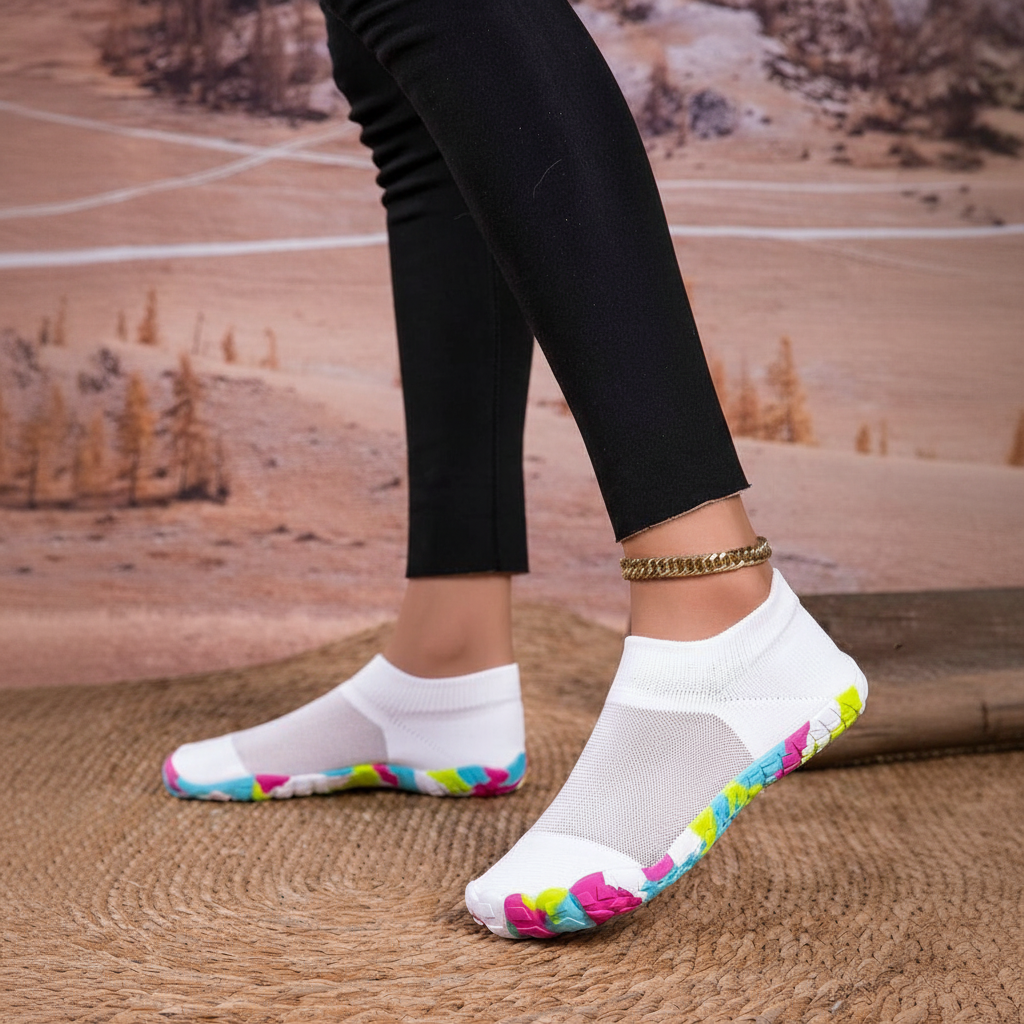 Non Slip Quick Dry Barefoot Aqua Shoes For Women in White - Profile View