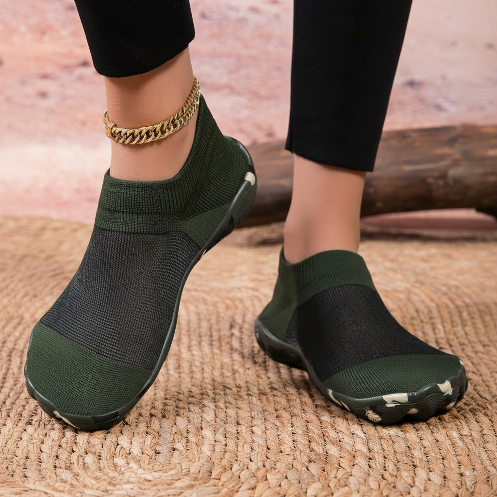 Quick Dry Soft Sole Barefoot Style Aqua Shoes in Orange - Toe Detail