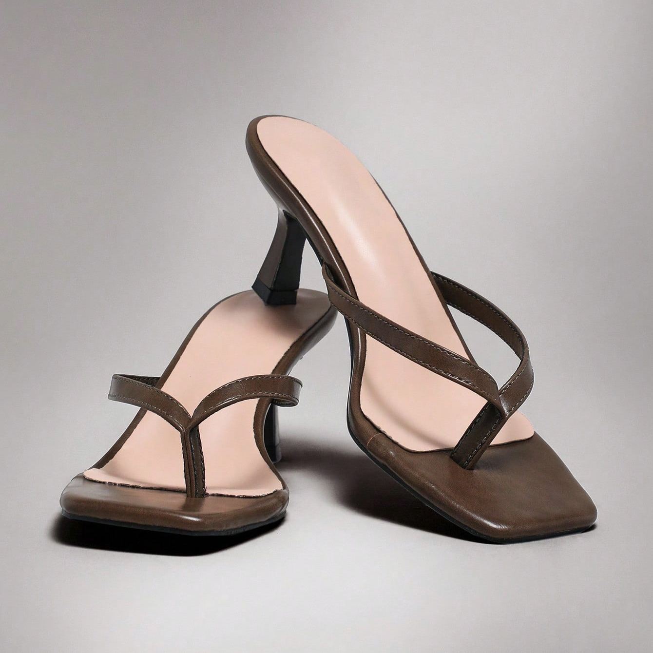 Stylish Thong Strap Kitten Style Slip On Sandals For Women in Brown - Interior View