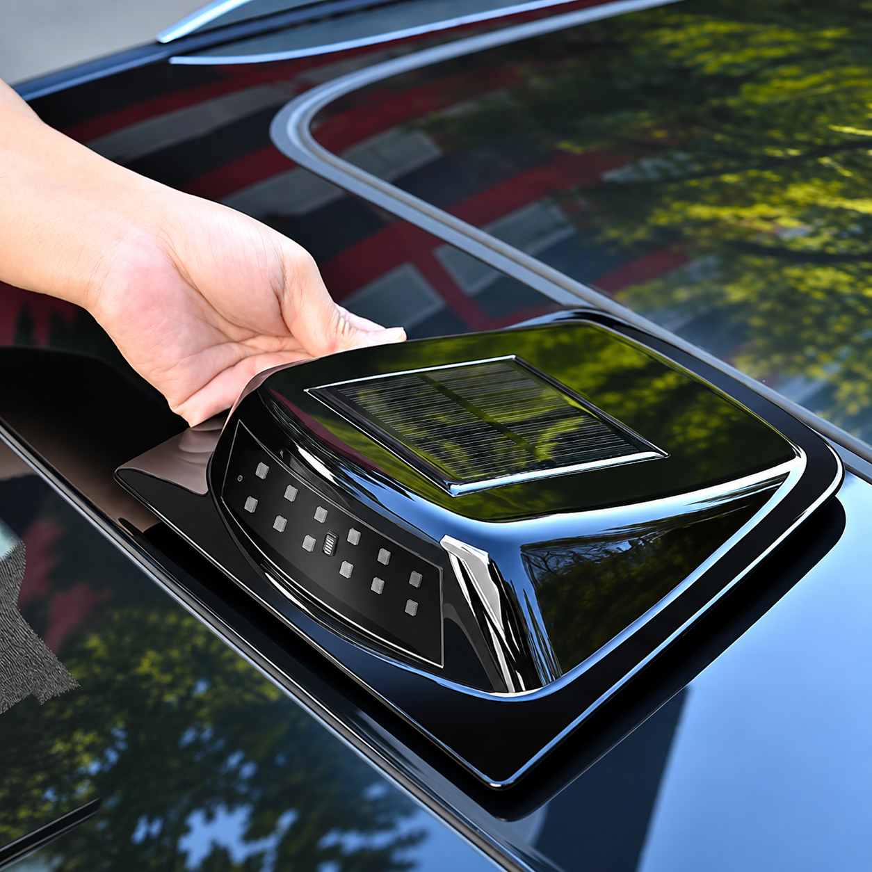 Wireless Solar RGB Vehicle Lights With Vibration Sensor And Remote Control