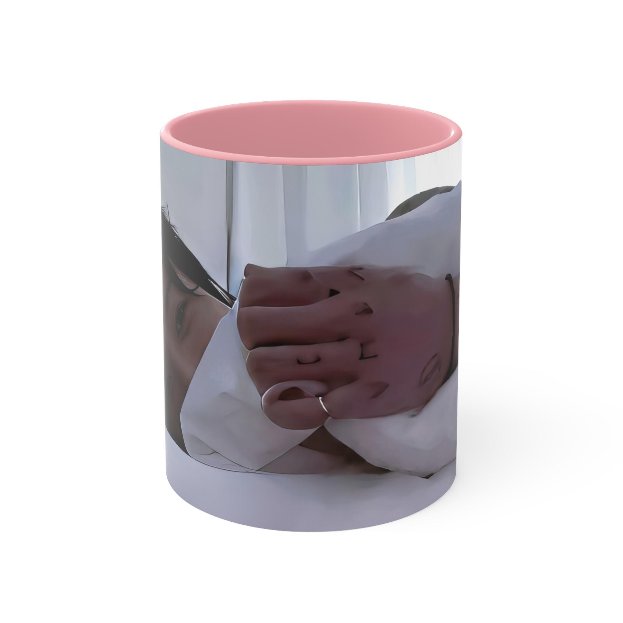 Large ceramic coffee mug with singer graphic design