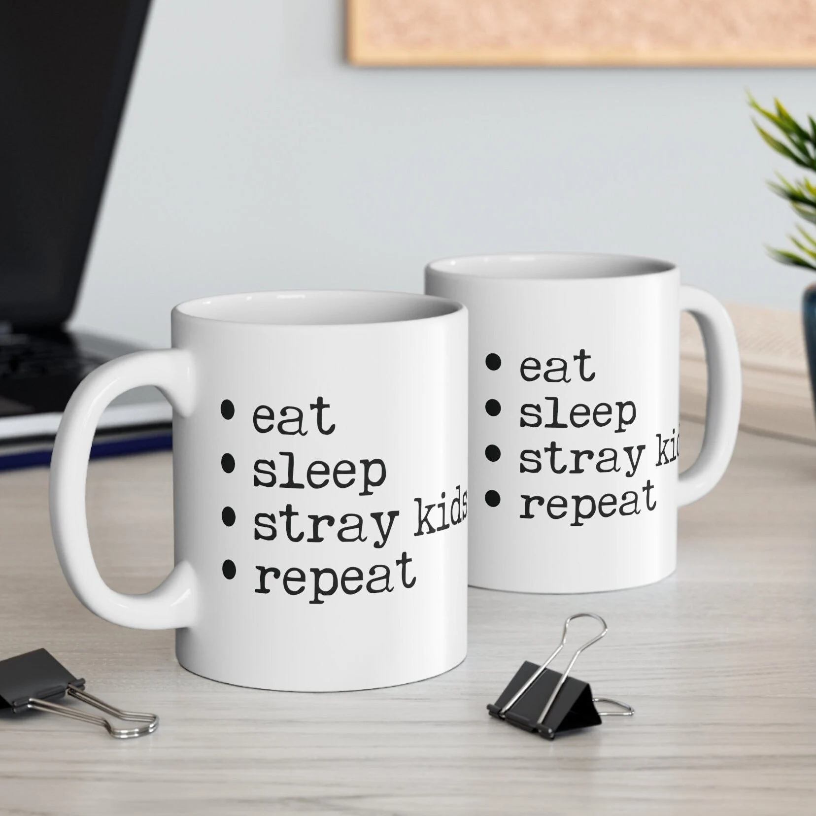 Close up of a 15 ounce ceramic mug featuring Stray Kids K-Pop fan slogan design with a large handle