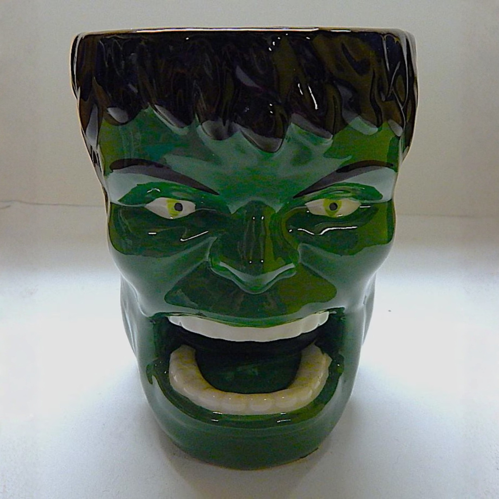 Hulk Sculpted Character Ceramic Coffee Mug 20 Oz