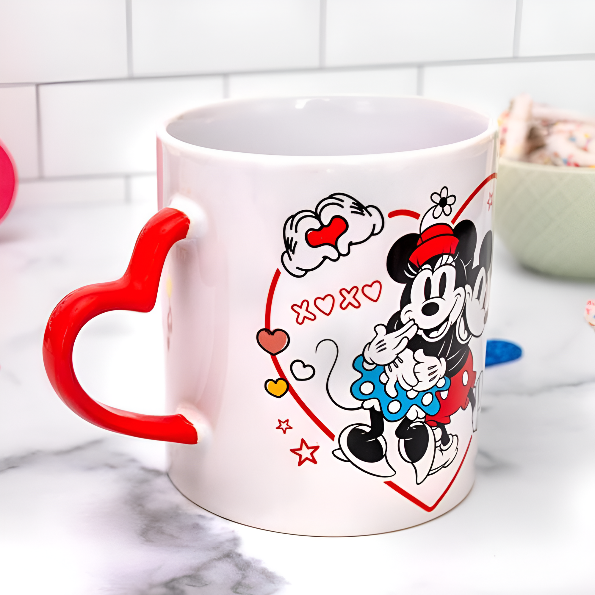 Mickey And Minnie Mouse Icons 20 Ounce Ceramic Mug With Sculpted Handle