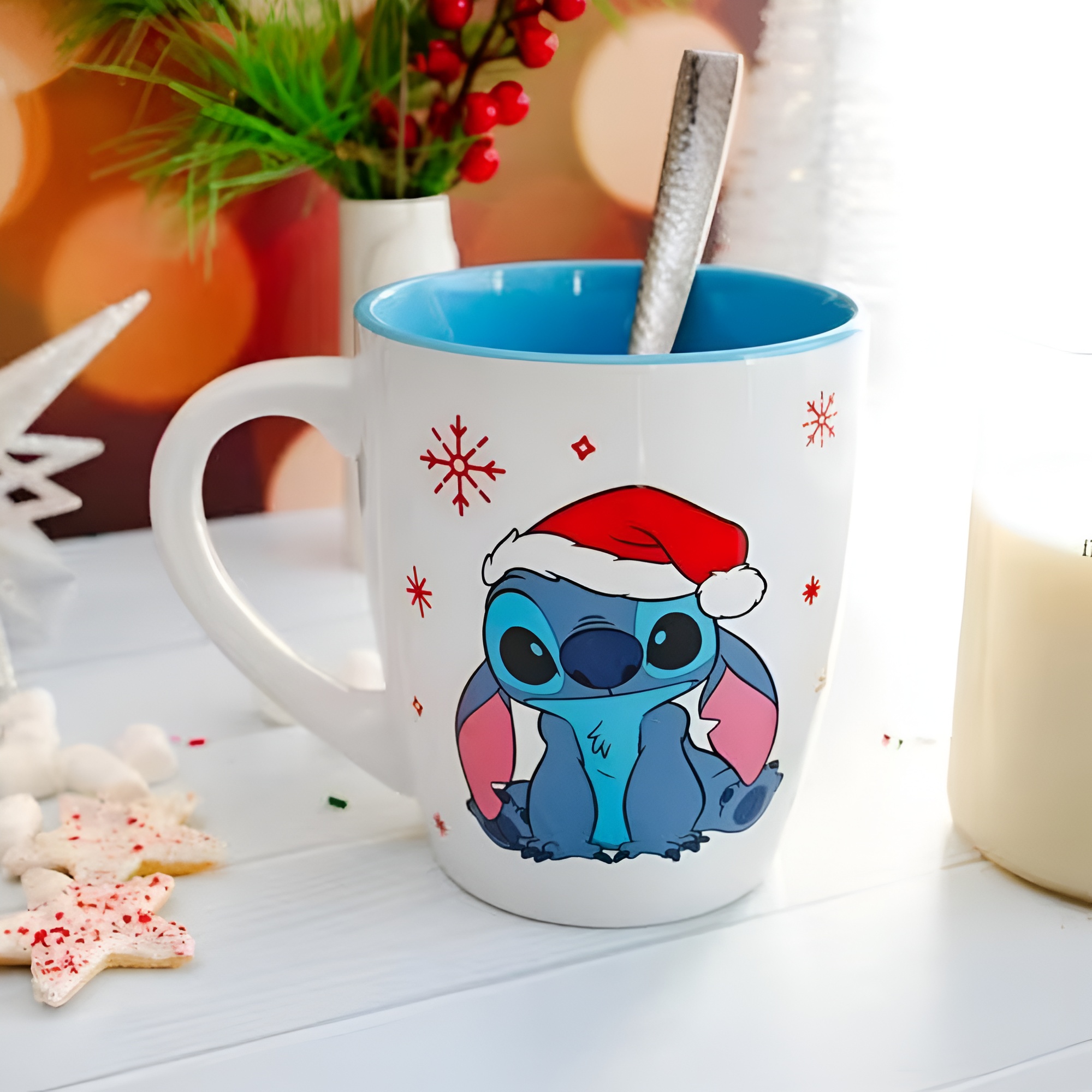 Stitch Santa Hat Themed 25oz Curved Latte Coffee Mug