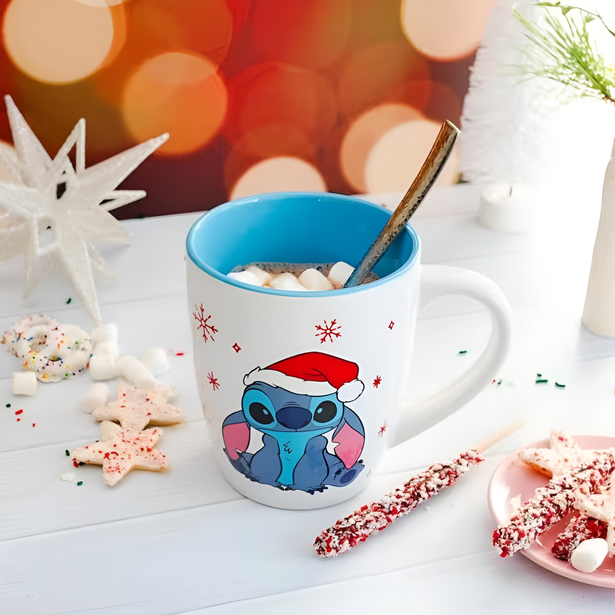 Stitch Santa Hat Themed 25oz Curved Latte Coffee Mug